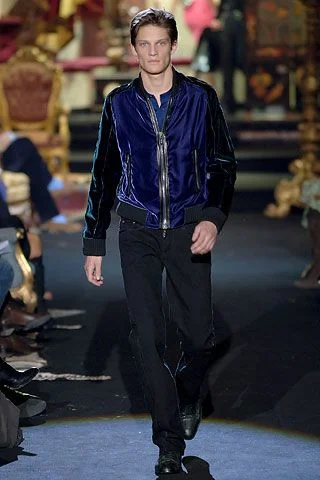 Look 30